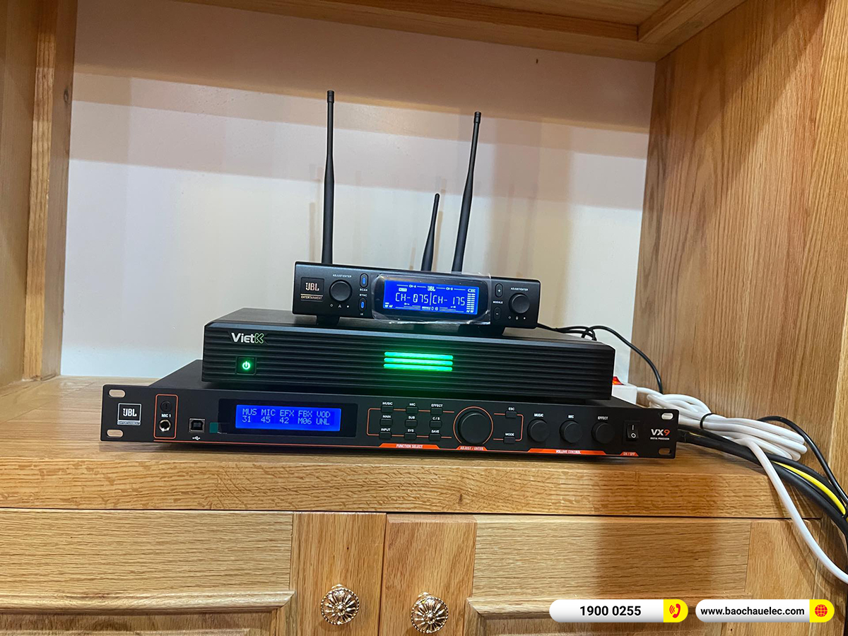 Lắp đặt d&agrave;n karaoke di động JBL hơn 90tr cho anh Linh ở H&agrave; Nội 