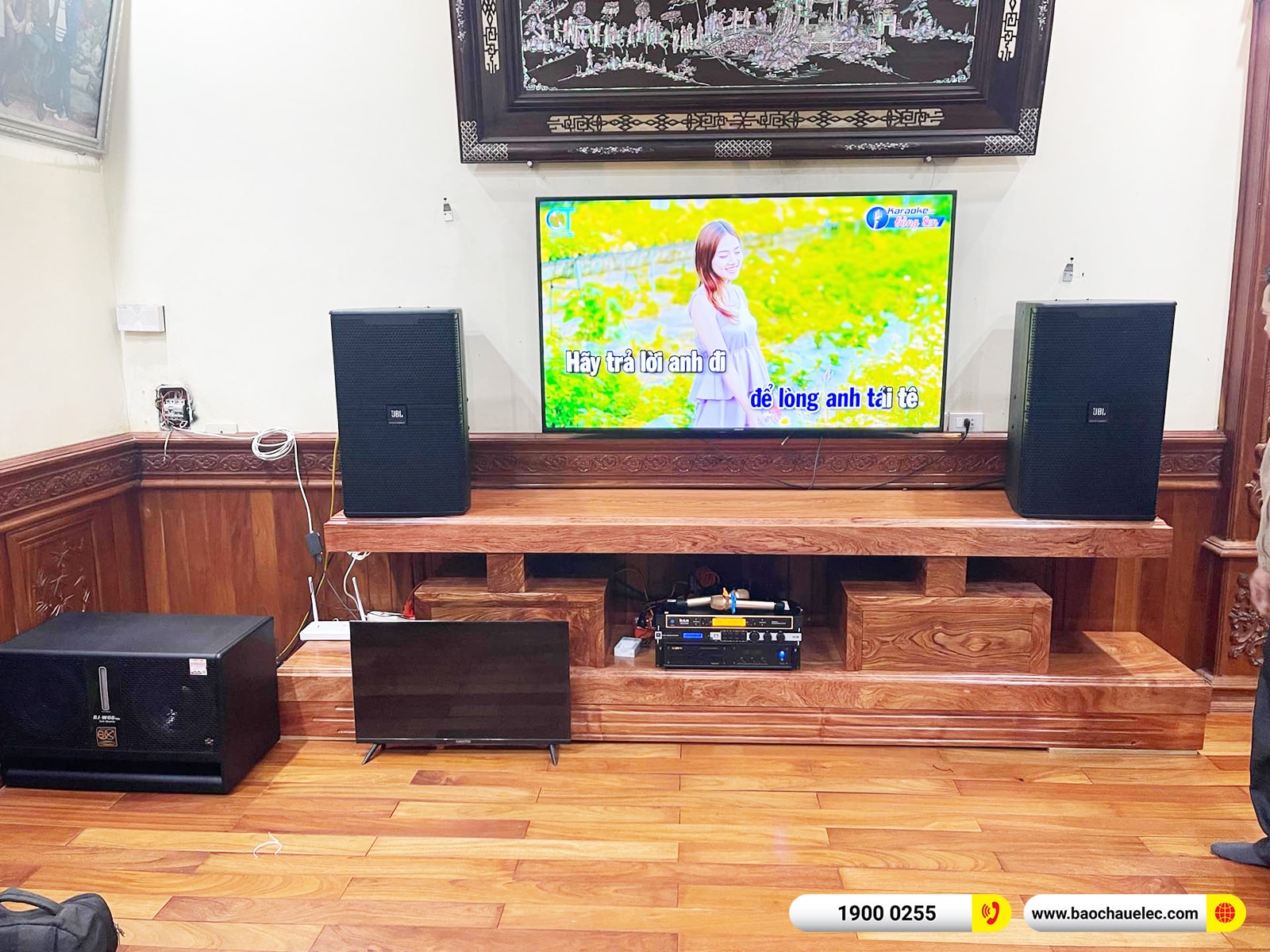 Lắp đặt dàn karaoke JBL hơn 70tr cho anh Minh tại Hà Nội (JBL KP4015 G2, VM830A, KX180A, W66 Plus, UGX12 Gold) 