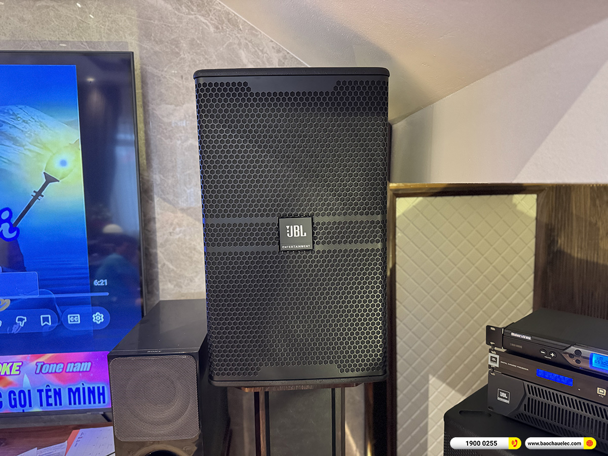 Lắp đặt d&agrave;n karaoke JBL hơn 100tr cho anh Thắng tại H&agrave; Nội 