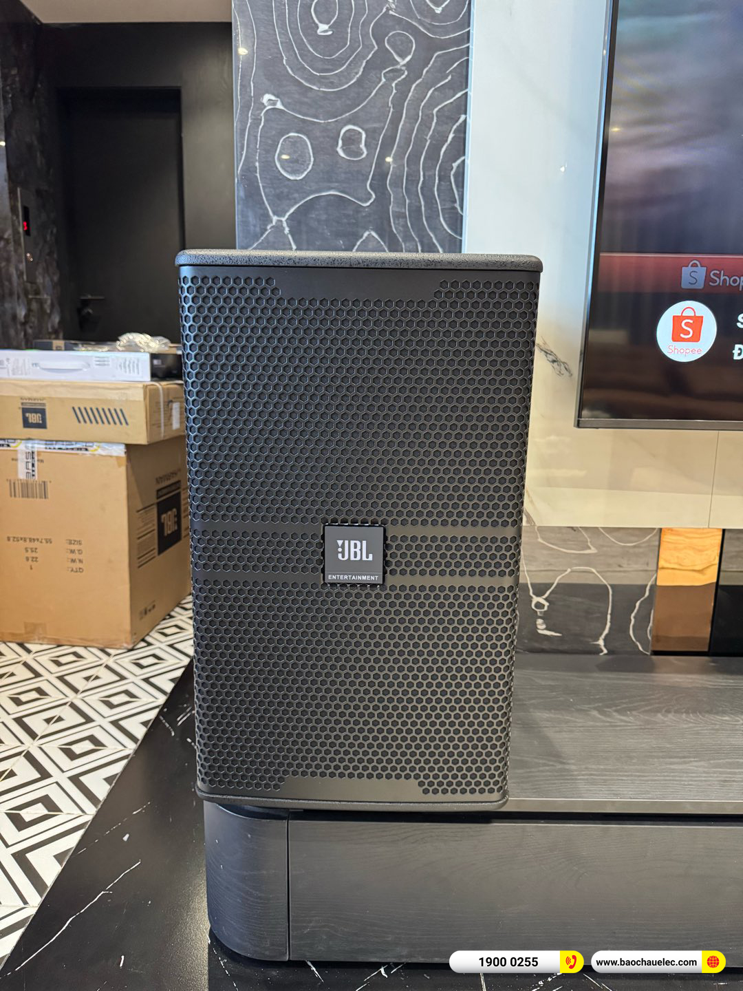 Lắp đặt d&agrave;n karaoke JBL hơn 80tr cho chị Giang tại H&agrave; Nội 