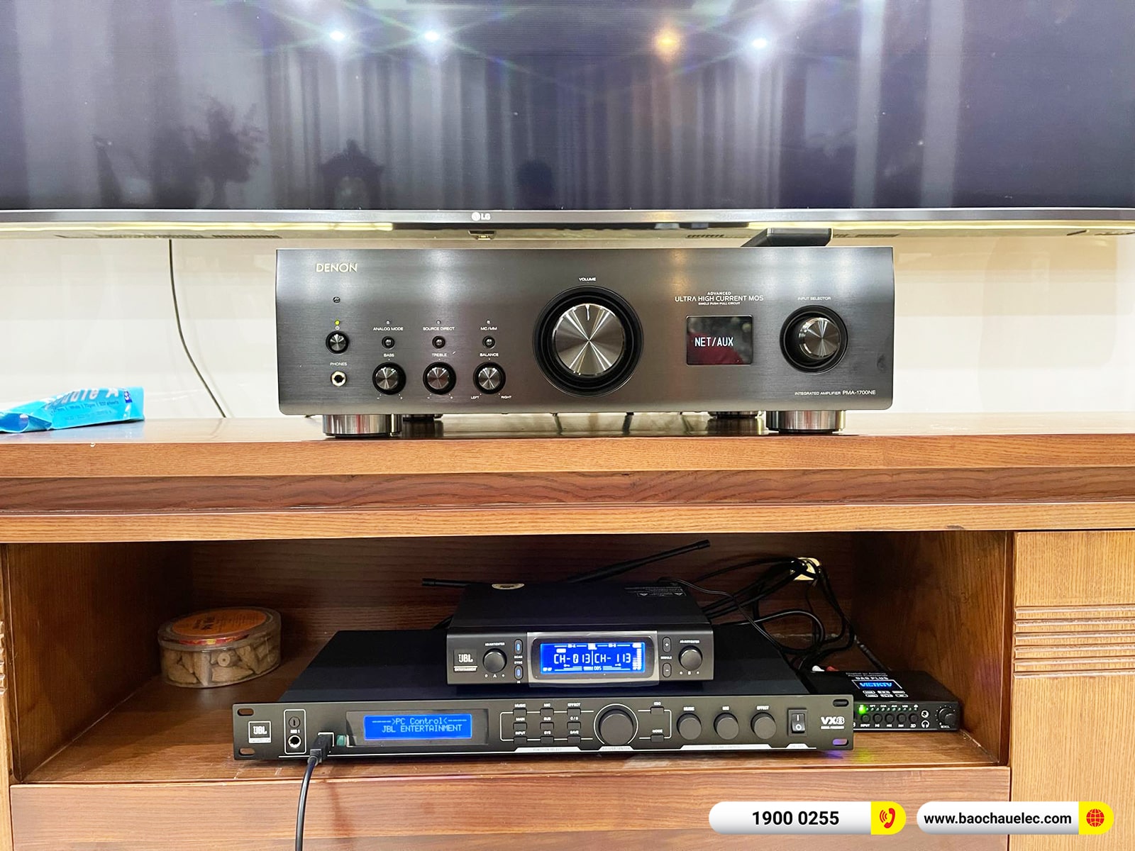 Lắp đặt dàn karaoke, nghe nhạc JBL hơn 96tr cho anh Hoàng tại Hải Phòng (JBL Studio 698, PMA 1700NE, JBL VX8, VM300) 