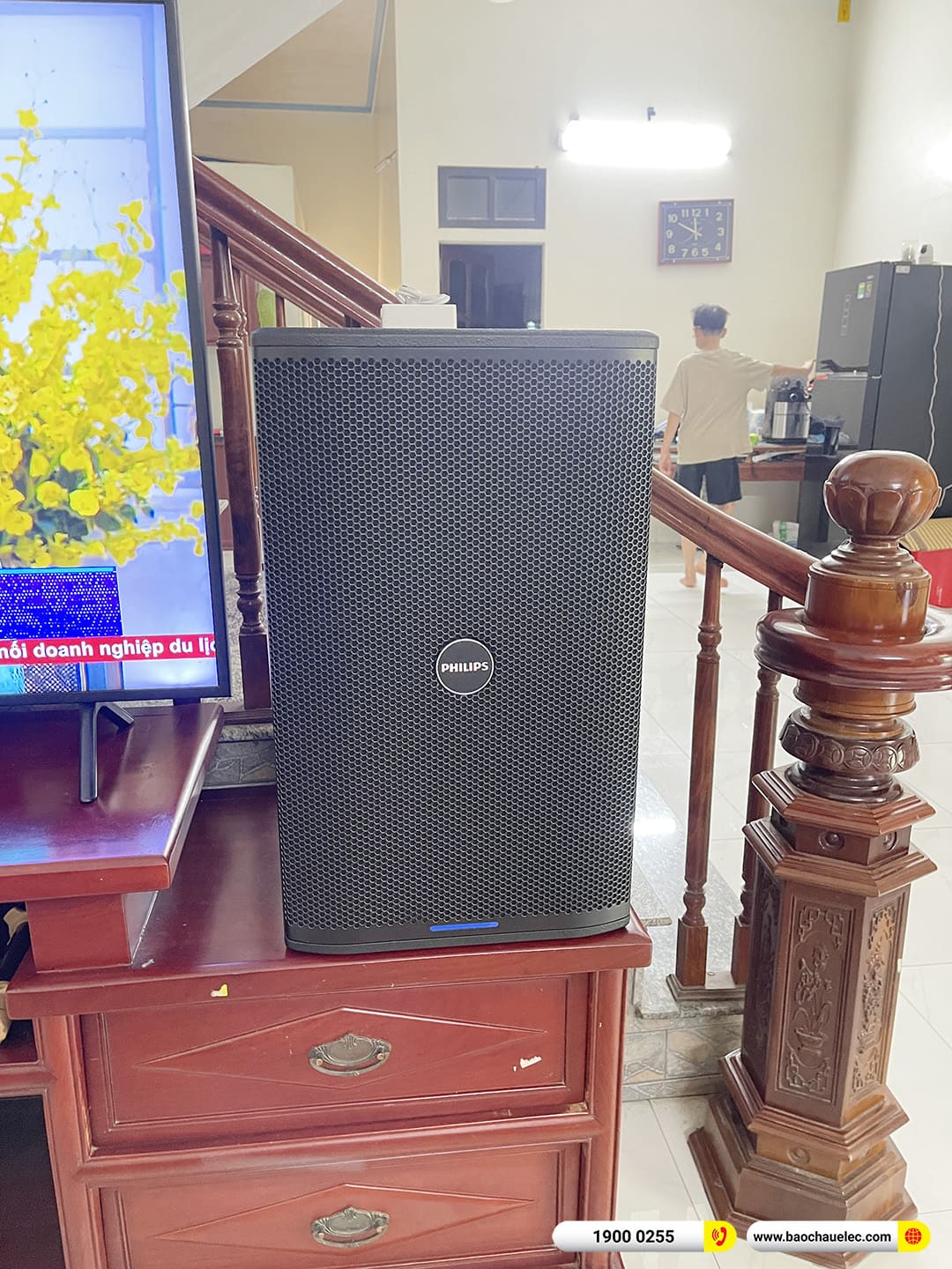Lắp đặt d&agrave;n karaoke Philips gần 50tr cho chị Ngọc tại H&agrave; Nội 