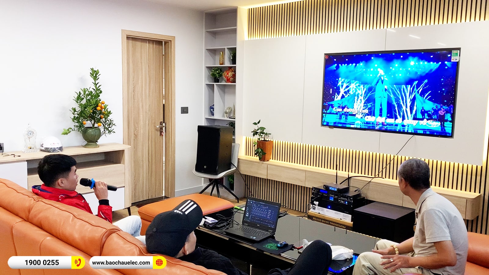 Lắp đặt dàn karaoke RCF hơn 121tr cho cô Liên tại Hà Nội (RCF CMAX 4112, IPS 5.0K, JBL VX8, R121SW, VM300,…)