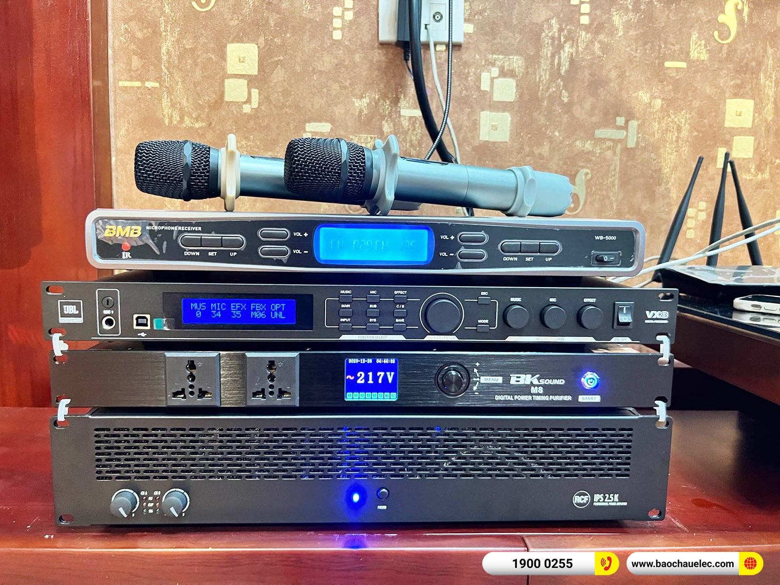 Lắp đặt dàn karaoke RCF hơn 122tr cho cô Phương tại Hải Dương (RCF CMAX 4110, IPS 2.5K, JBL VX8, 702AS II, WB-5000S,…)