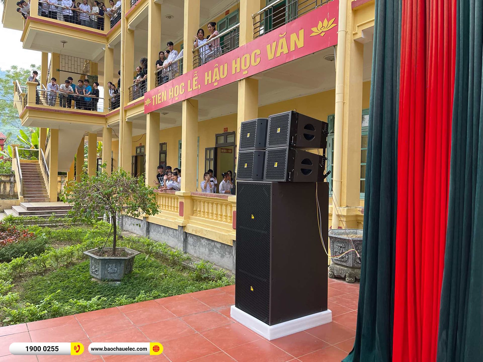 Lắp đặt dàn Line Array Actpro sự kiện, sân khấu hơn 131tr cho Trường THPT Hạ Lang ở Tuyên Quang 