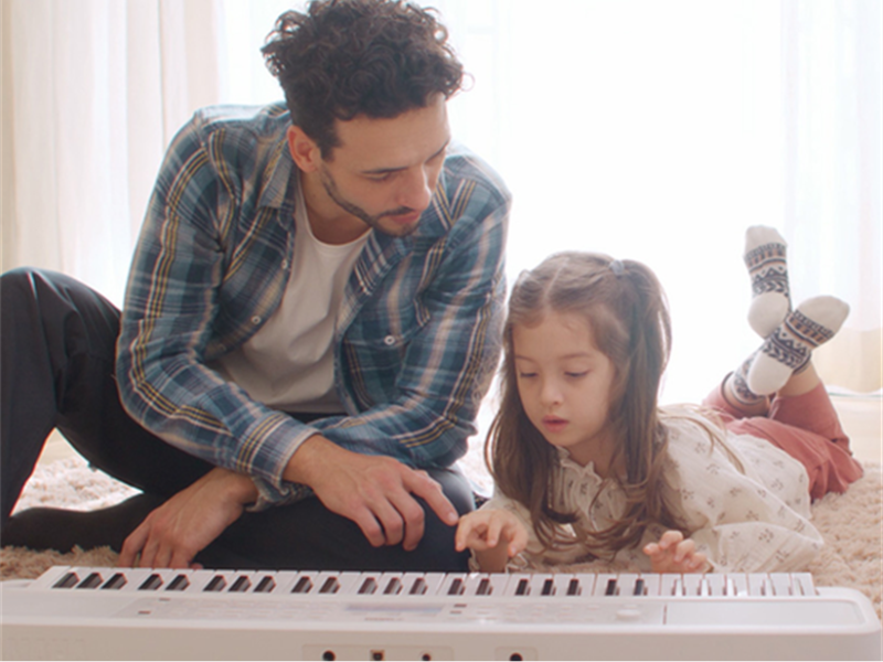 Đ&agrave;n oragan Yamaha PSR-EZ310