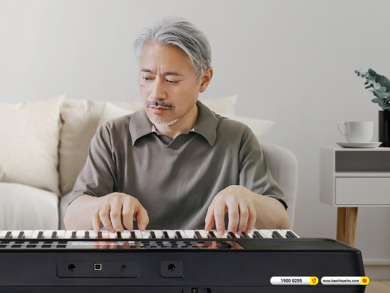 Đàn organ Yamaha PSR-E383
