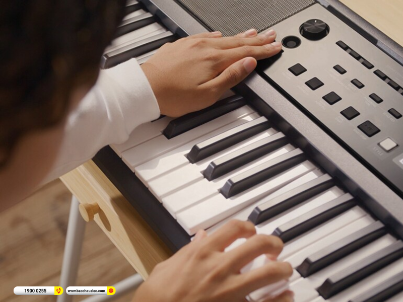 Đàn organ Yamaha PSR-E383