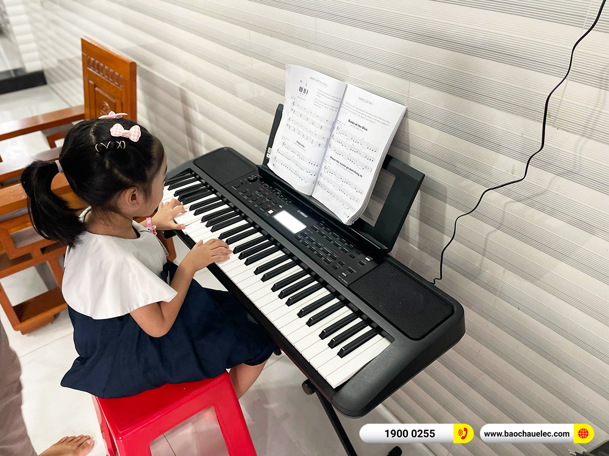 Bàn giao Đàn Organ Yamaha PSR-E383 hơn 4tr9 cho anh Thắng tại Đồng Nai