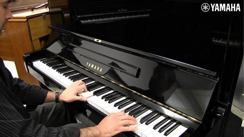 Đàn piano Yamaha U1J