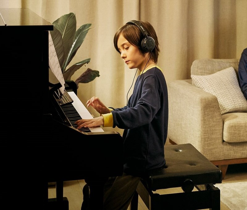 Đàn piano Yamaha YUS5