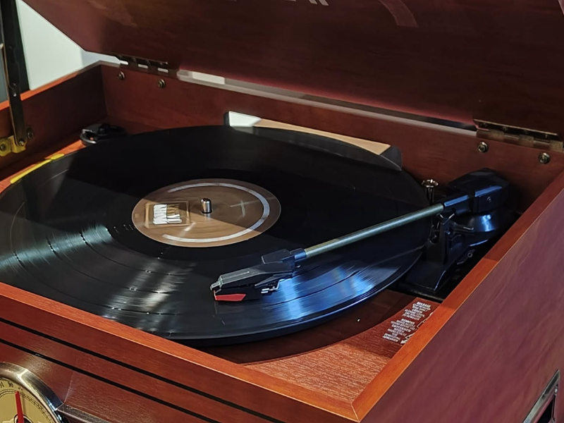 Đầu đĩa than Victrola Nostalgic