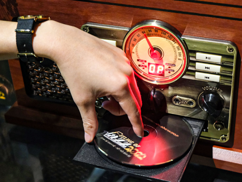 Đầu đĩa than Victrola Nostalgic