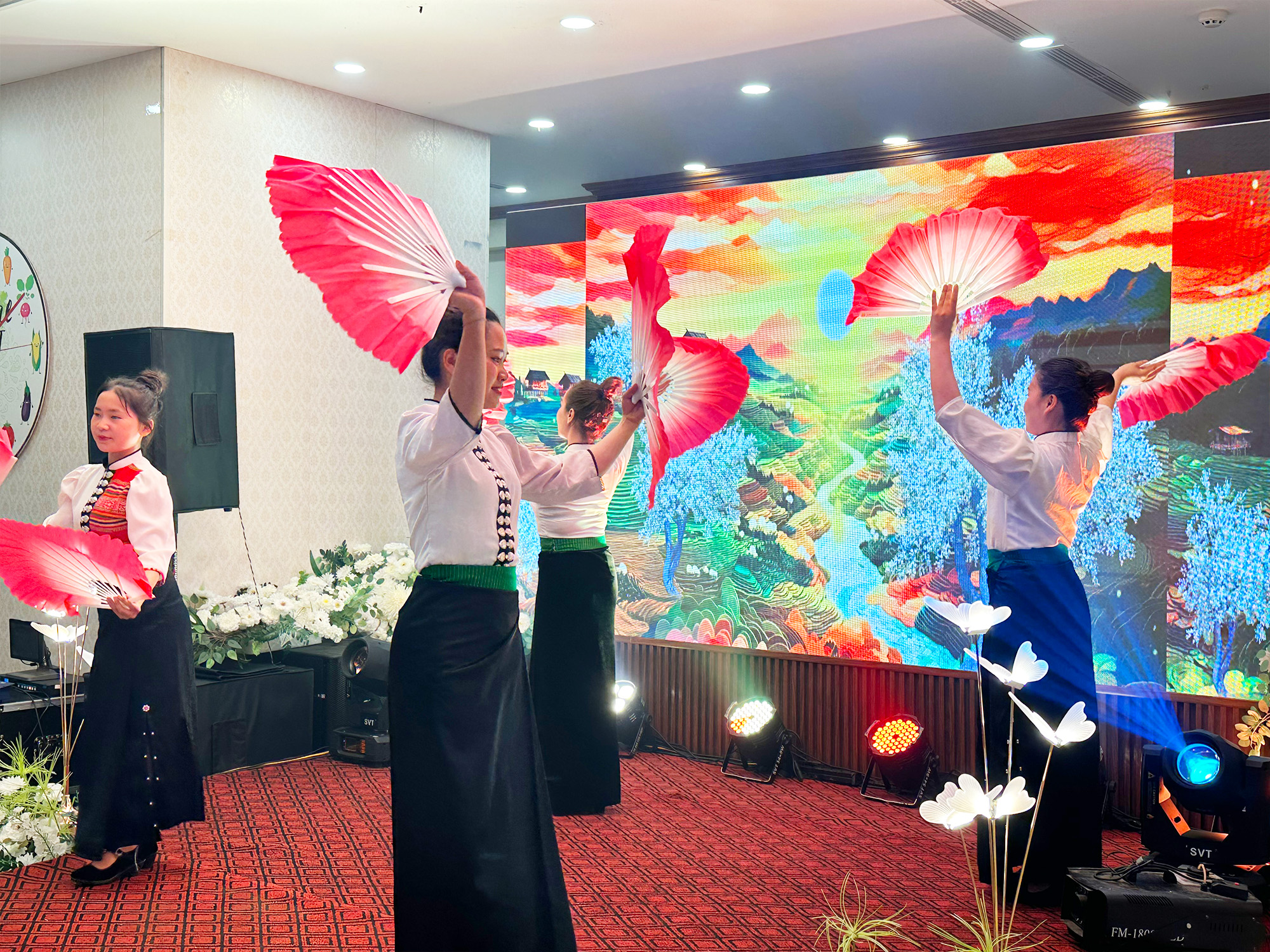 Bảo Châu Elec chinh phục đỉnh Fansipan - Hành trình gắn kết và bứt phá
