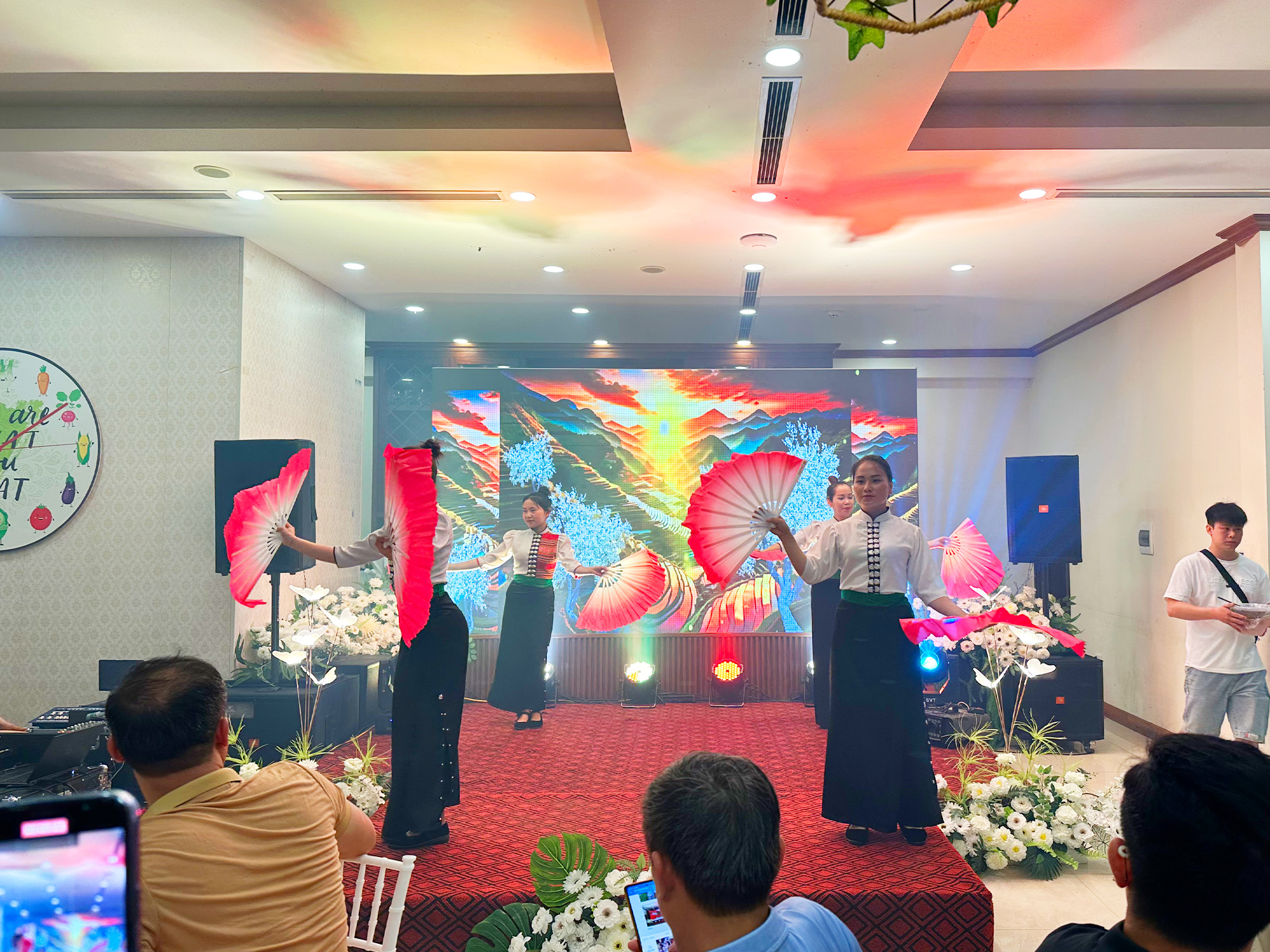 Bảo Châu Elec chinh phục đỉnh Fansipan - Hành trình gắn kết và bứt phá