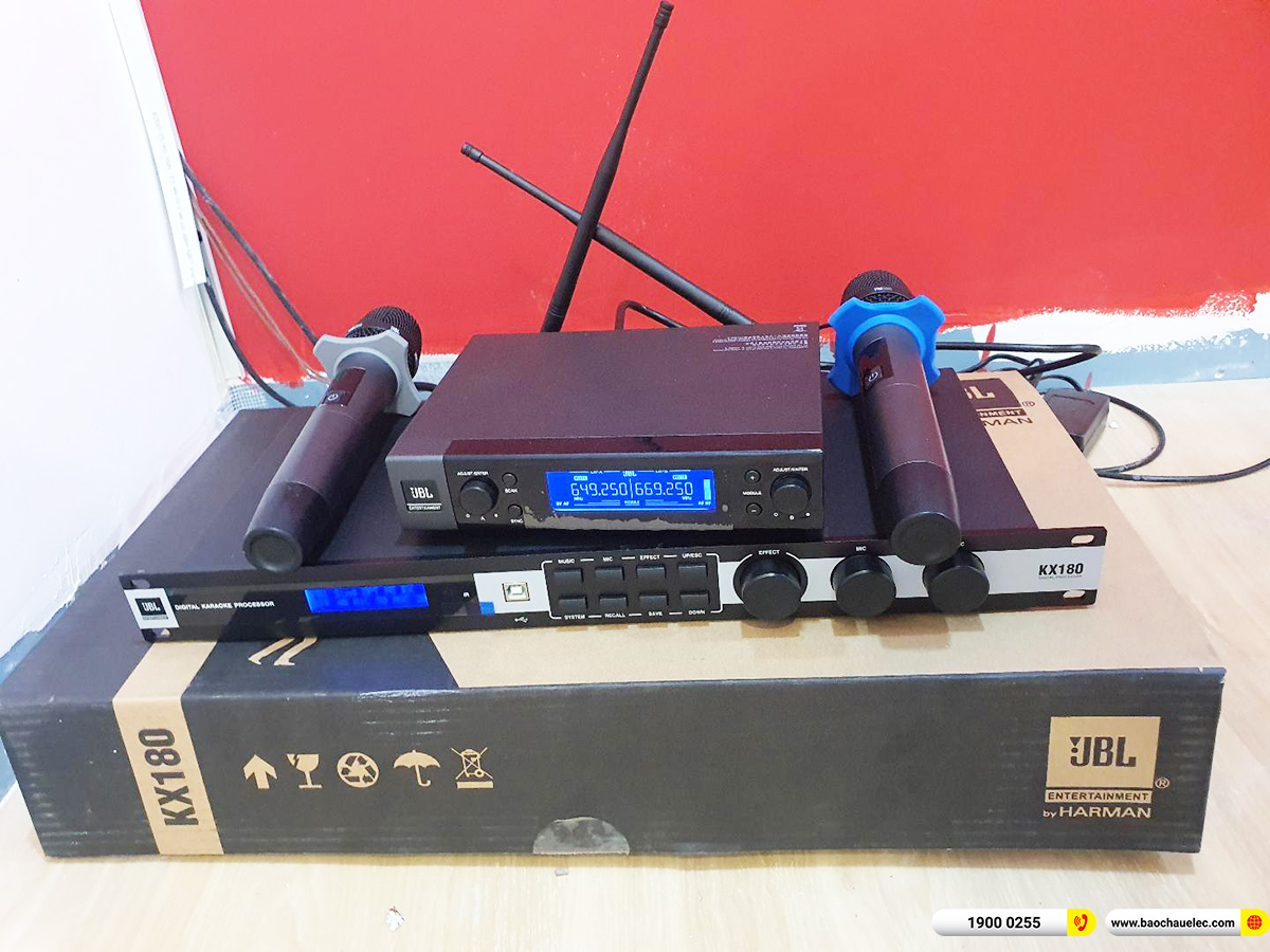 Lắp đặt 3 phòng karaoke JBL cho nhà hàng của anh Thi ở TPHCM