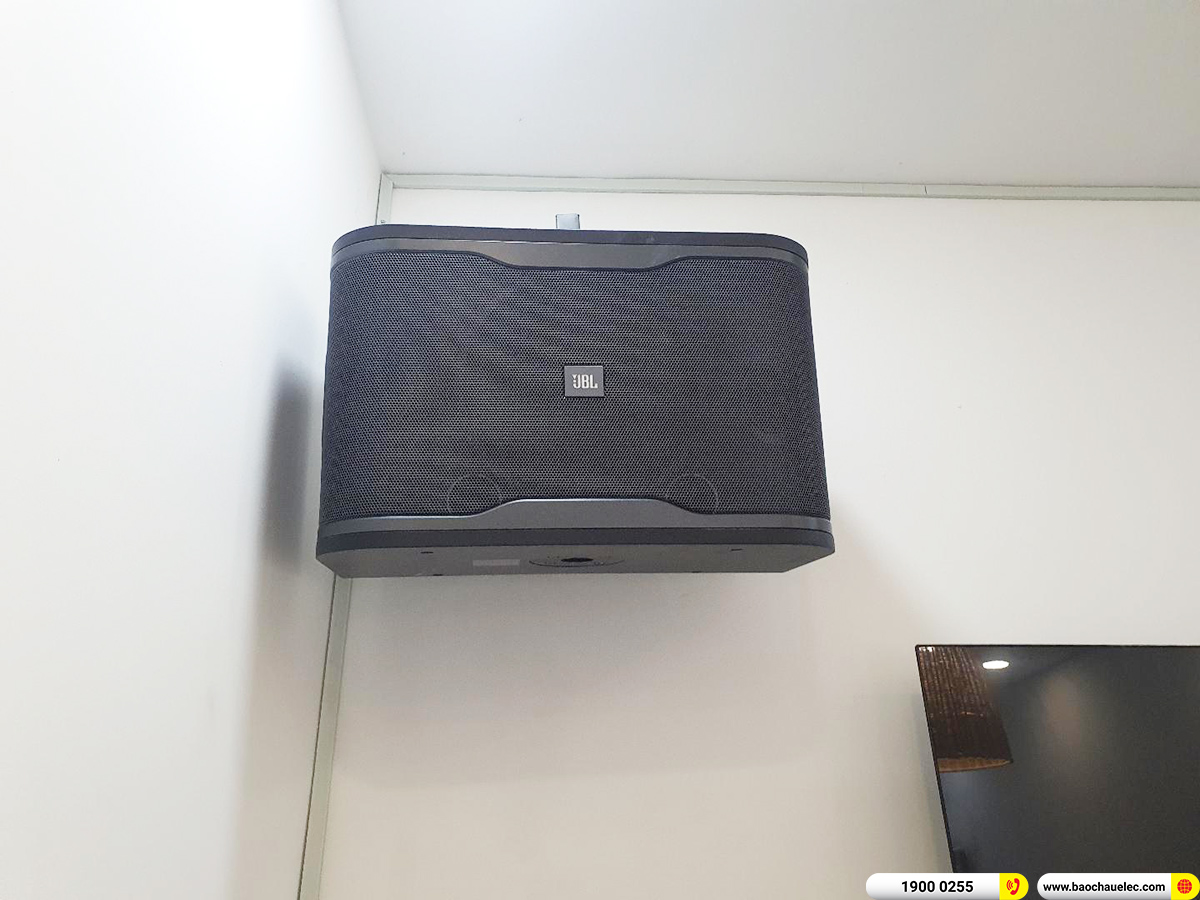 Lắp đặt 3 phòng karaoke JBL cho nhà hàng của anh Thi ở TPHCM