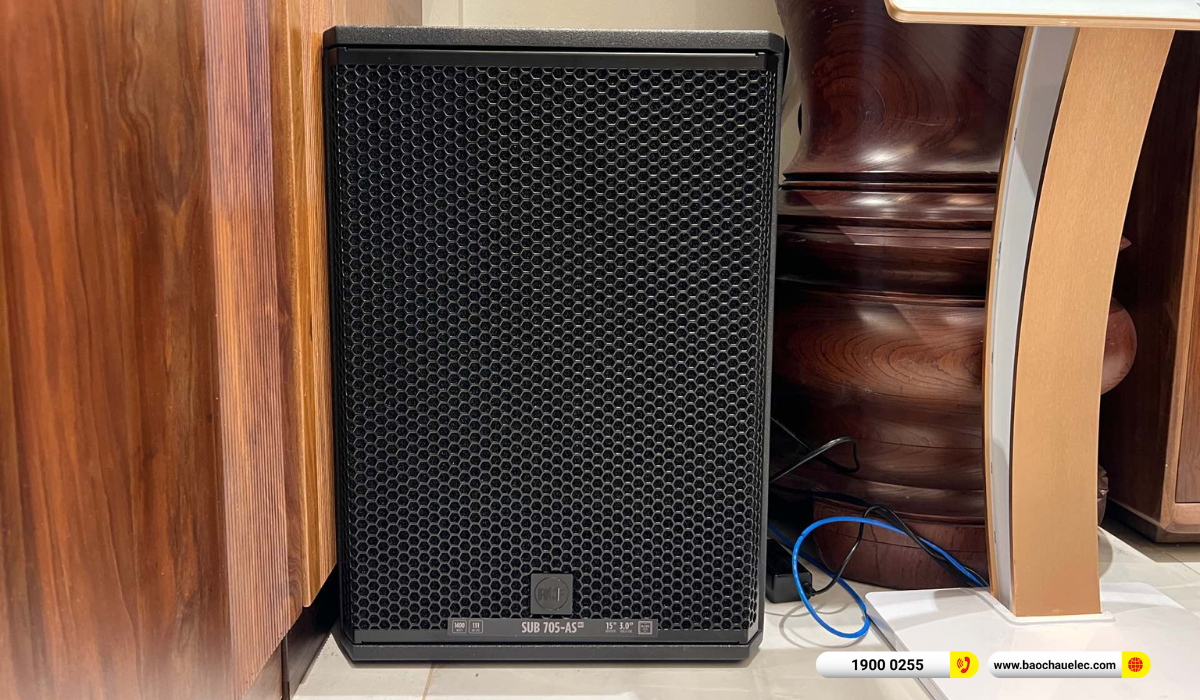 Lắp đặt dàn karaoke RCF gần 174tr cho anh Hoàng tại Hà Nội