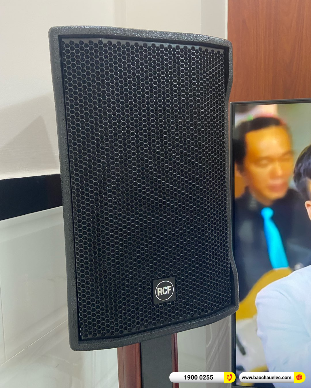 Lắp dặt dàn karaoke RCF hơn 102tr cho chị Bình tại TP HCM