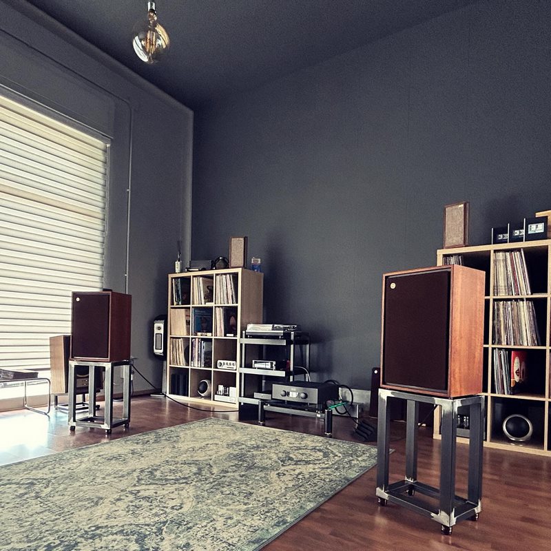 Loa tannoy Eaton