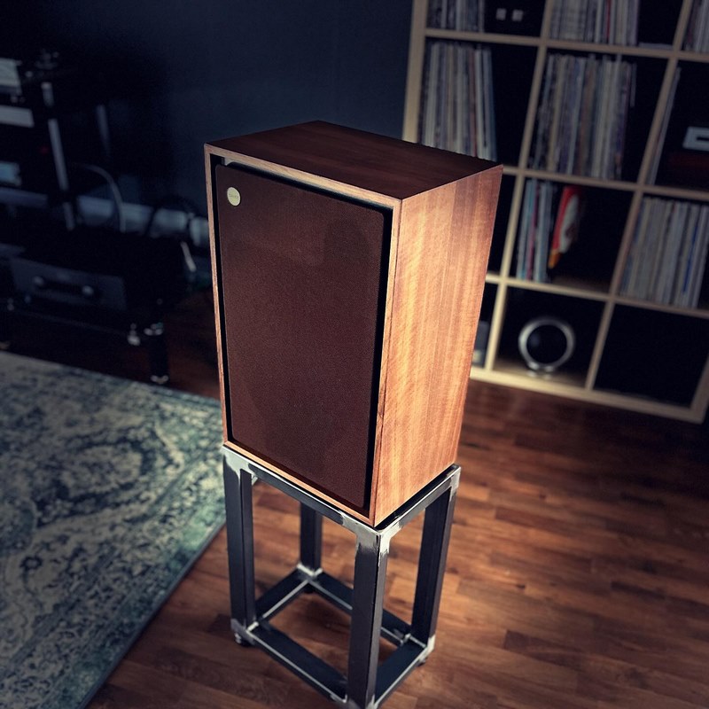 Loa tannoy Eaton
