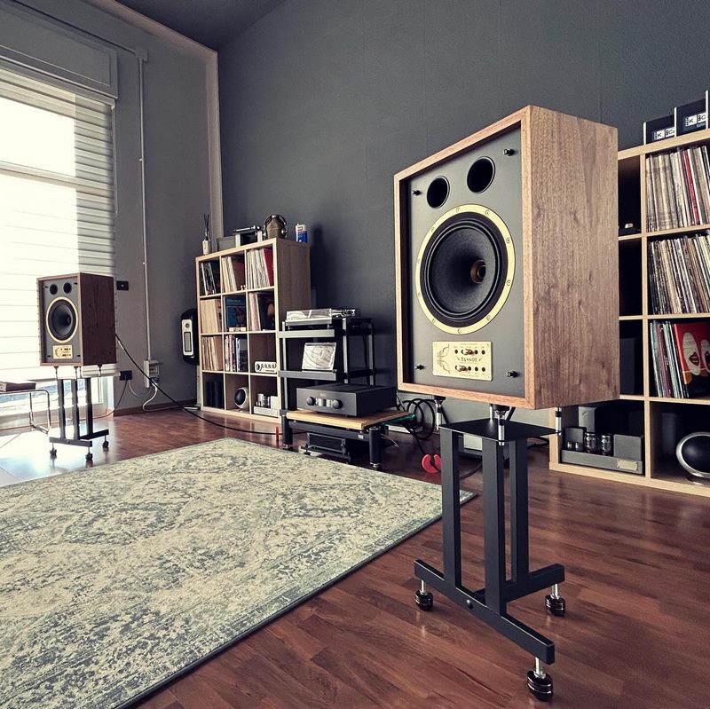 Loa tannoy Eaton