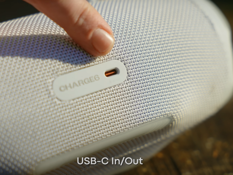 JBL Charge 6