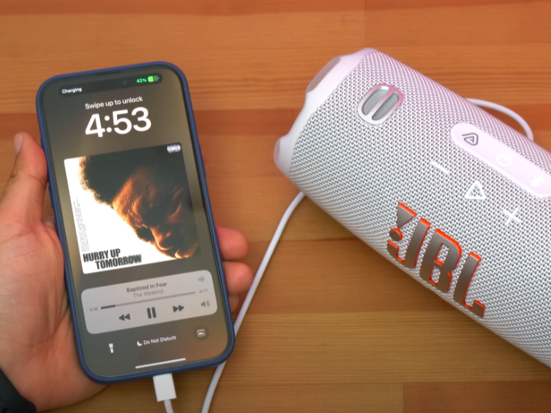 JBL Charge 6