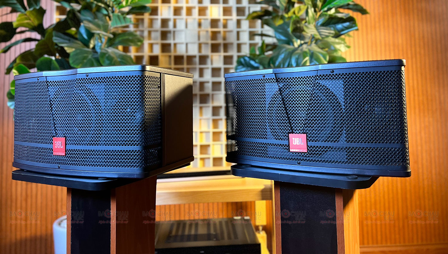 Loa Karaoke JBL CV1652T (Bass 16.5cm, Ba Sao)