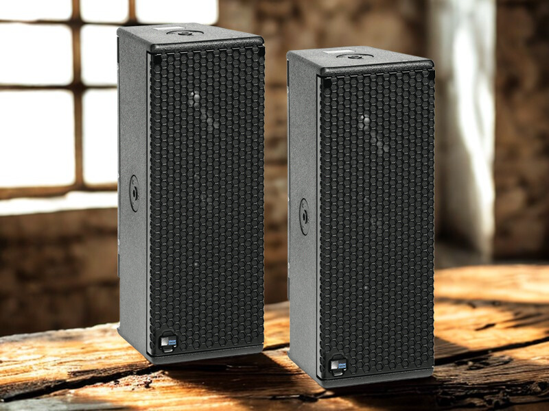 Loa treo tường Meyer Sound UPM-1XP
