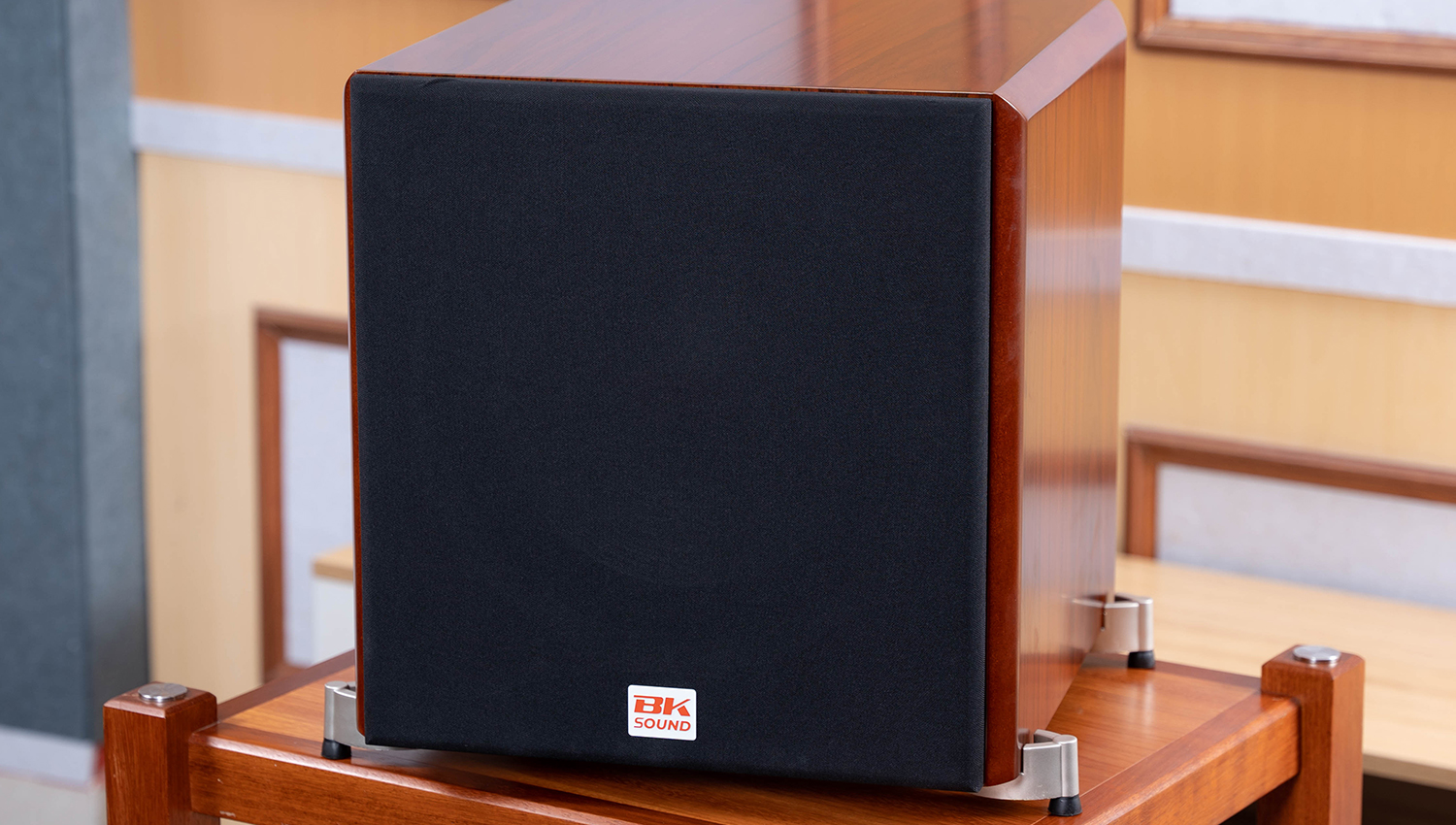 Loa sub điện BKSound SW512