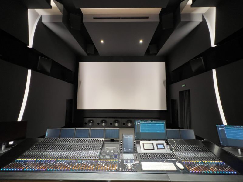 loa sub điện Meyer Sound X-400C