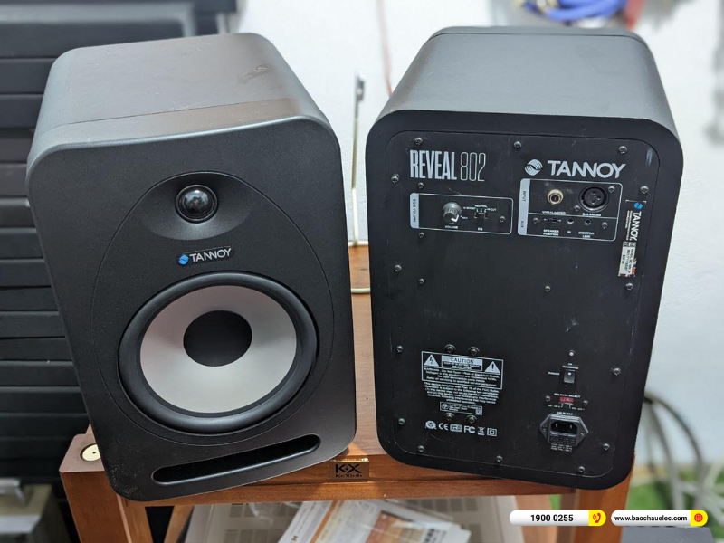 Loa Tannoy Reveal 802