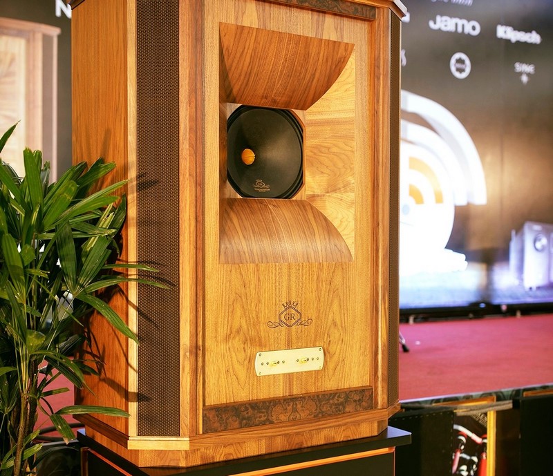 Loa Tannoy Westminster Royal GR