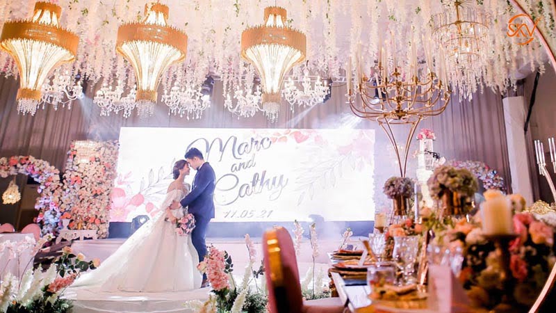 M&agrave;n H&igrave;nh LED đ&aacute;m cưới