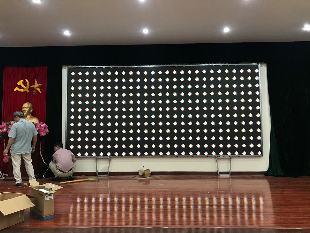 Màn hình LED uốn dẻo P3.0 Indoor GKGD