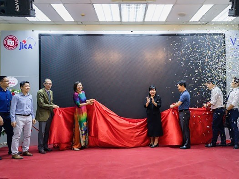 Màn hình LED uốn dẻo P3.0 Indoor GKGD