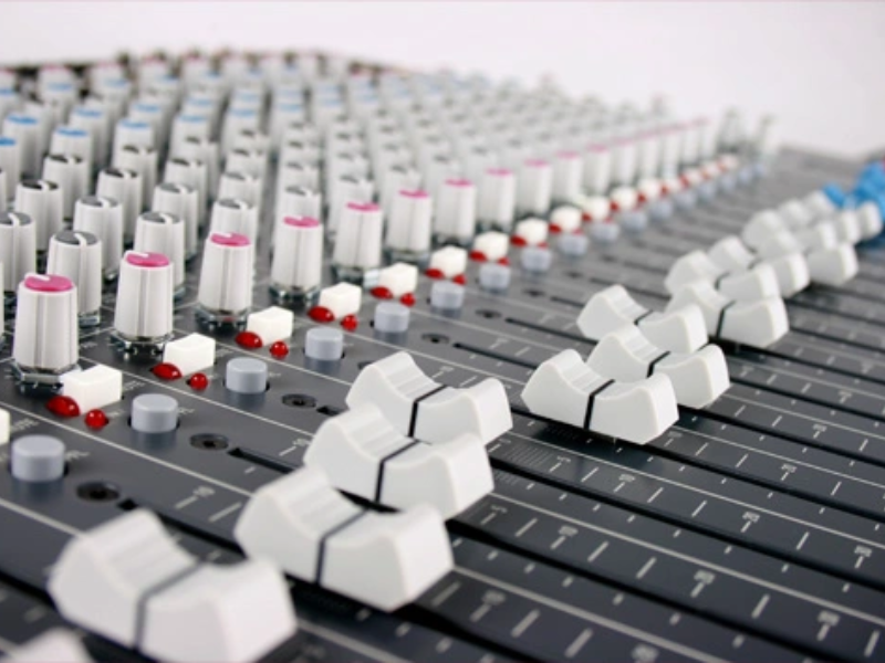 Mixer Allen & Heath ZED-24