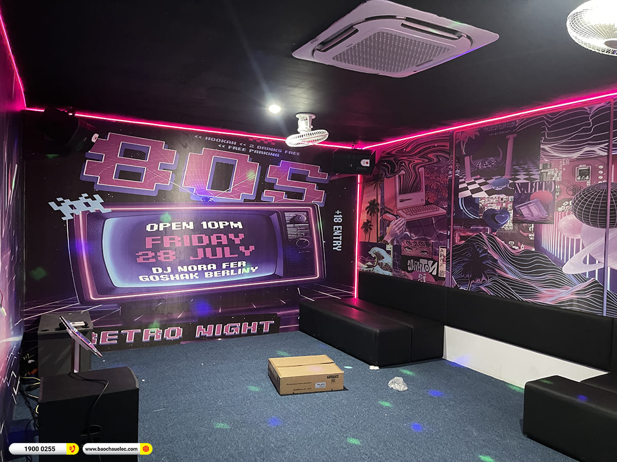 Lắp đặt 30 phòng karaoke box mini cho quán White Music Box tại Hà Nội