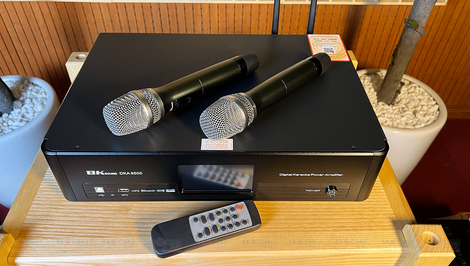 Ảnh thực tế Digital Karaoke Power Amplifier BKSound DKA 8500