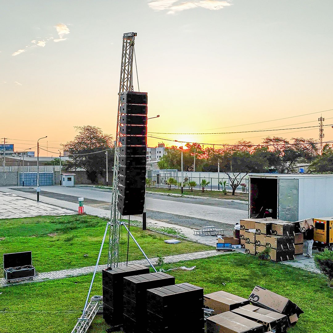 Loa Line Array Dbtechnologies Vio L1610 được lắp đặt