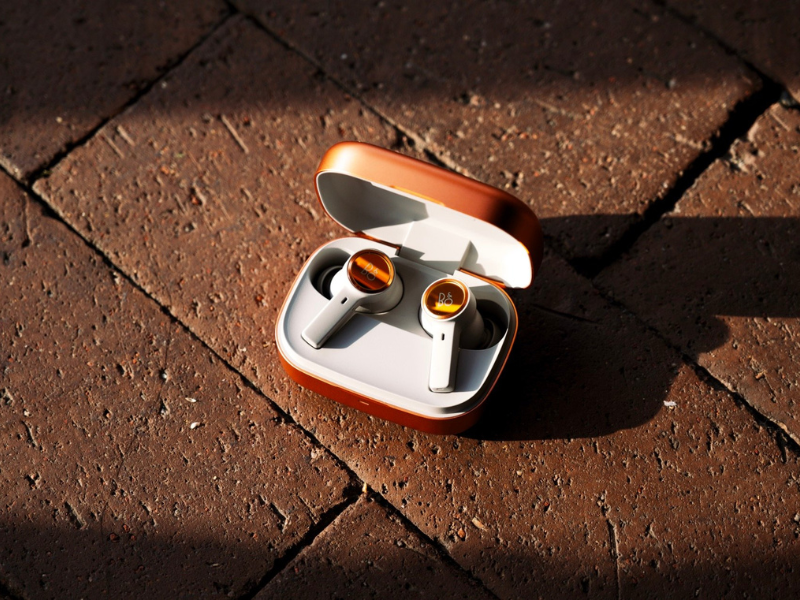 tai nghe B&O Beoplay Eleven