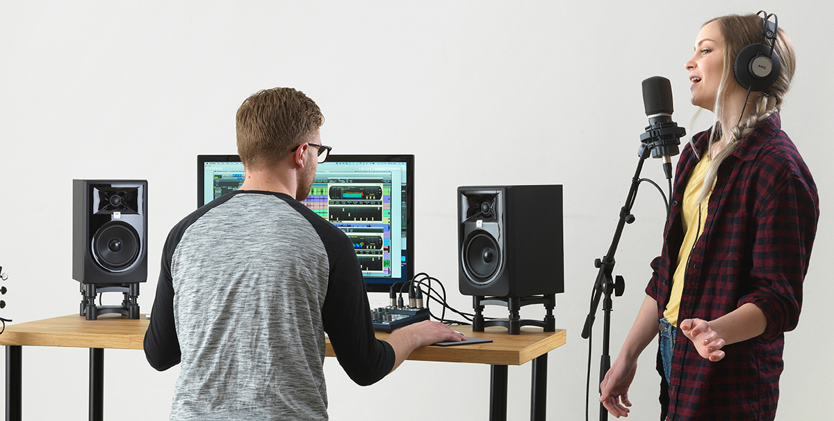 loa kiểm &acirc;m JBL