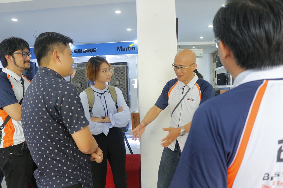 BMB-nhat-ban-tham-bao-chau-elec-4