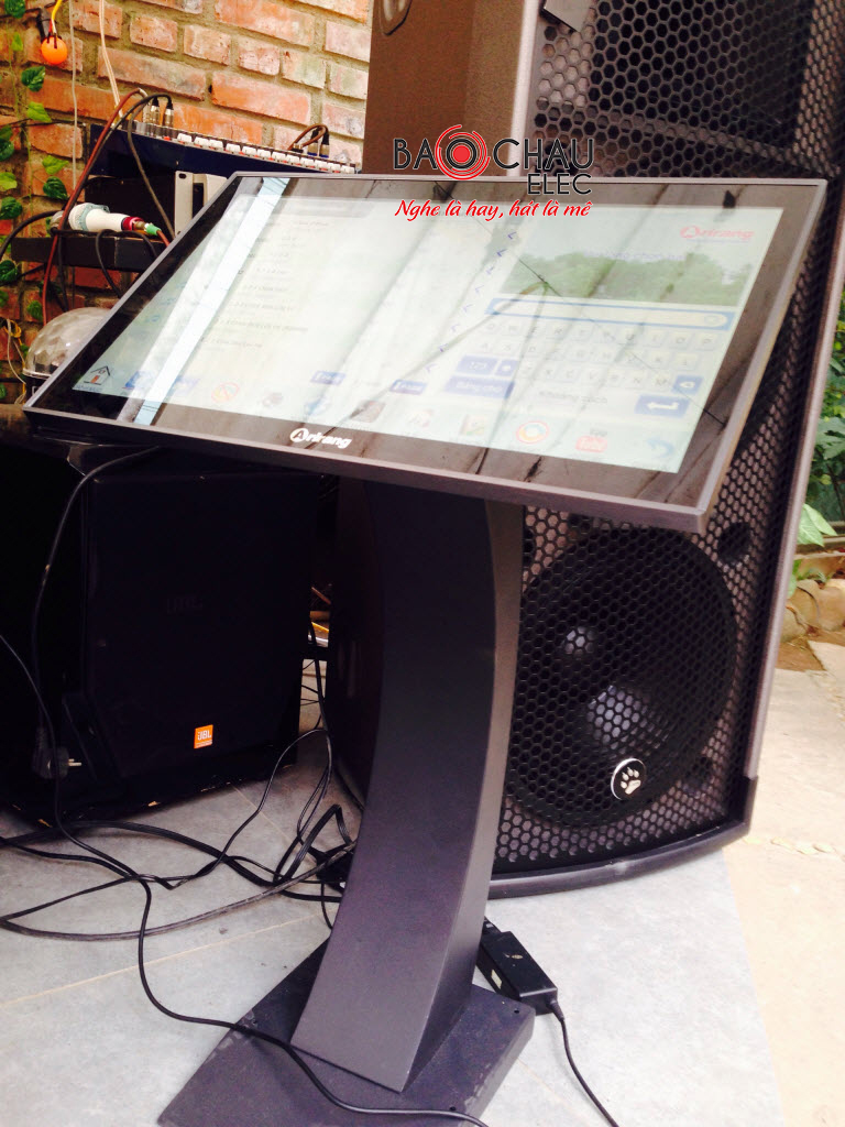 dan am thanh cho quan cafe san vuon h1