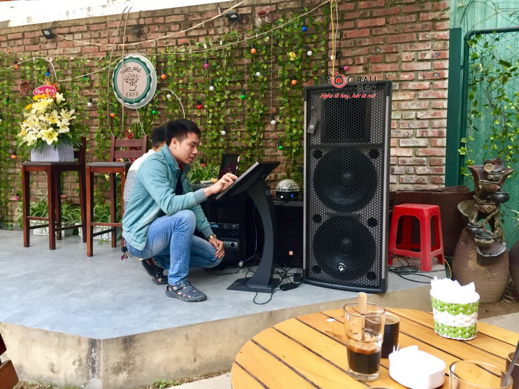 dan am thanh cho quan cafe san vuon h7