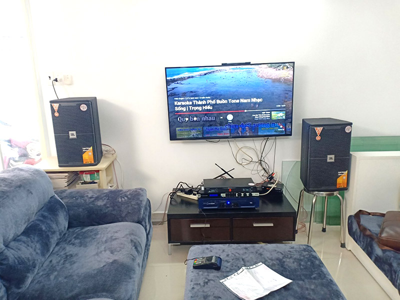dan karaoke cao cap cho chu nghiep tai phu nhuan h4
