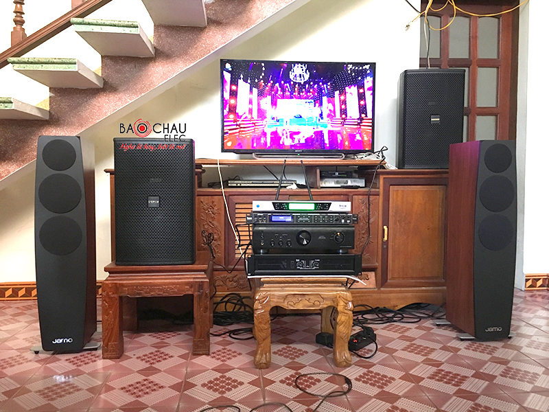Hệ thống nghe nhạc của gia đình anh Khun Bình ở Quảng Ninh 