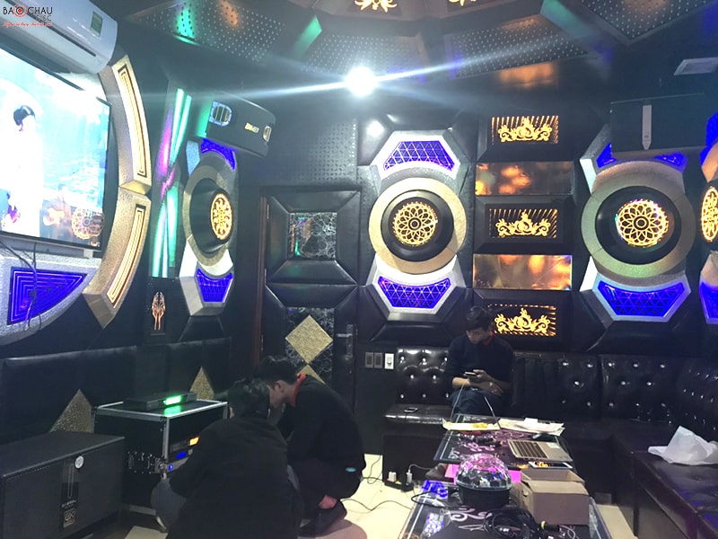 dan karaoke gia dinh chu thinh tai son tay h7-min